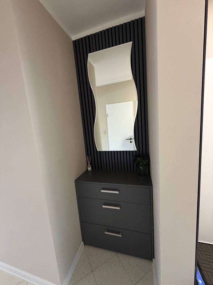 Geräumige Wohnung mit zwei Schlafzimmern und Meerblick in erster Linie in Ravda