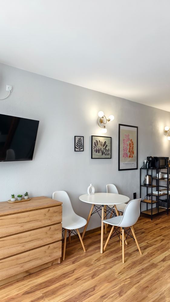 Geräumiges, modern möbliertes Studio mit separatem Schlafzimmer in einer Wohnanlage in Aheloy – Bezugsfertig