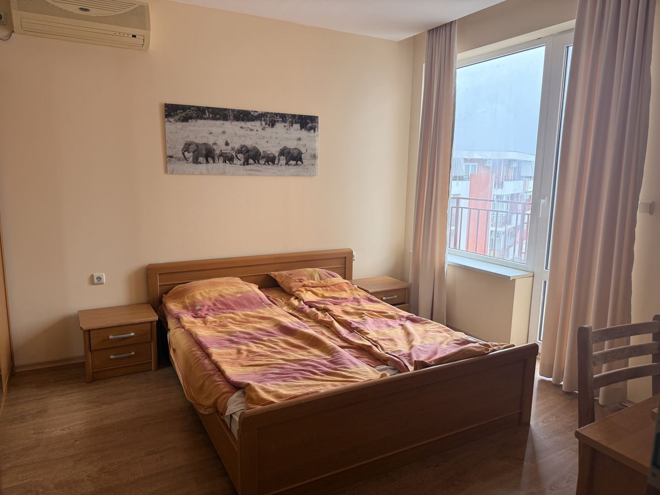 Zweizimmerwohnung in erster Linie mit direktem Meerblick – Sonnenstrand