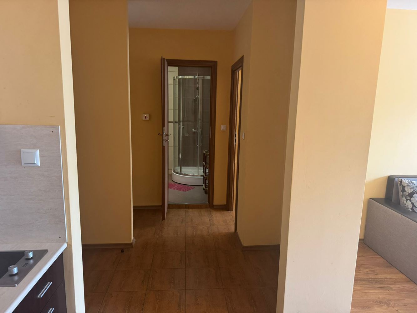 Geräumige 2-Zimmer-Wohnung in einem eleganten Komplex am Sonnenstrand