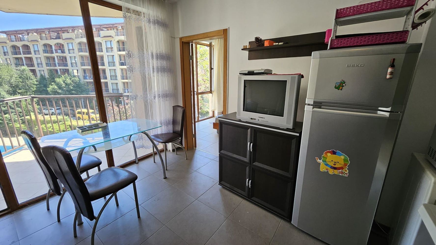 Wohnung in einer Wohnanlage in Sonnenstrand mit Swimmingpools, Restaurant und niedriger Instandhaltungsgebühr