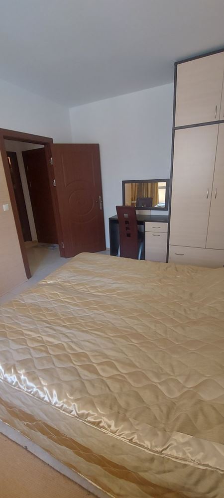 Geräumige Drei-Zimmer-Wohnung in moderner Anlage im Zentrum von Sonnenstrand
