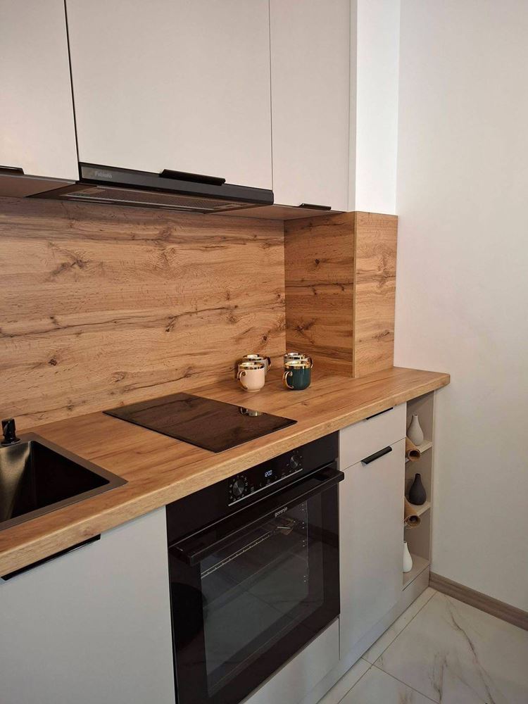 Stilvolle Zwei-Zimmer-Wohnung mit niedriger Wartungsgebühr in Sunny Beach – Komfort, Sicherheit und hervorragende Investition am Meer