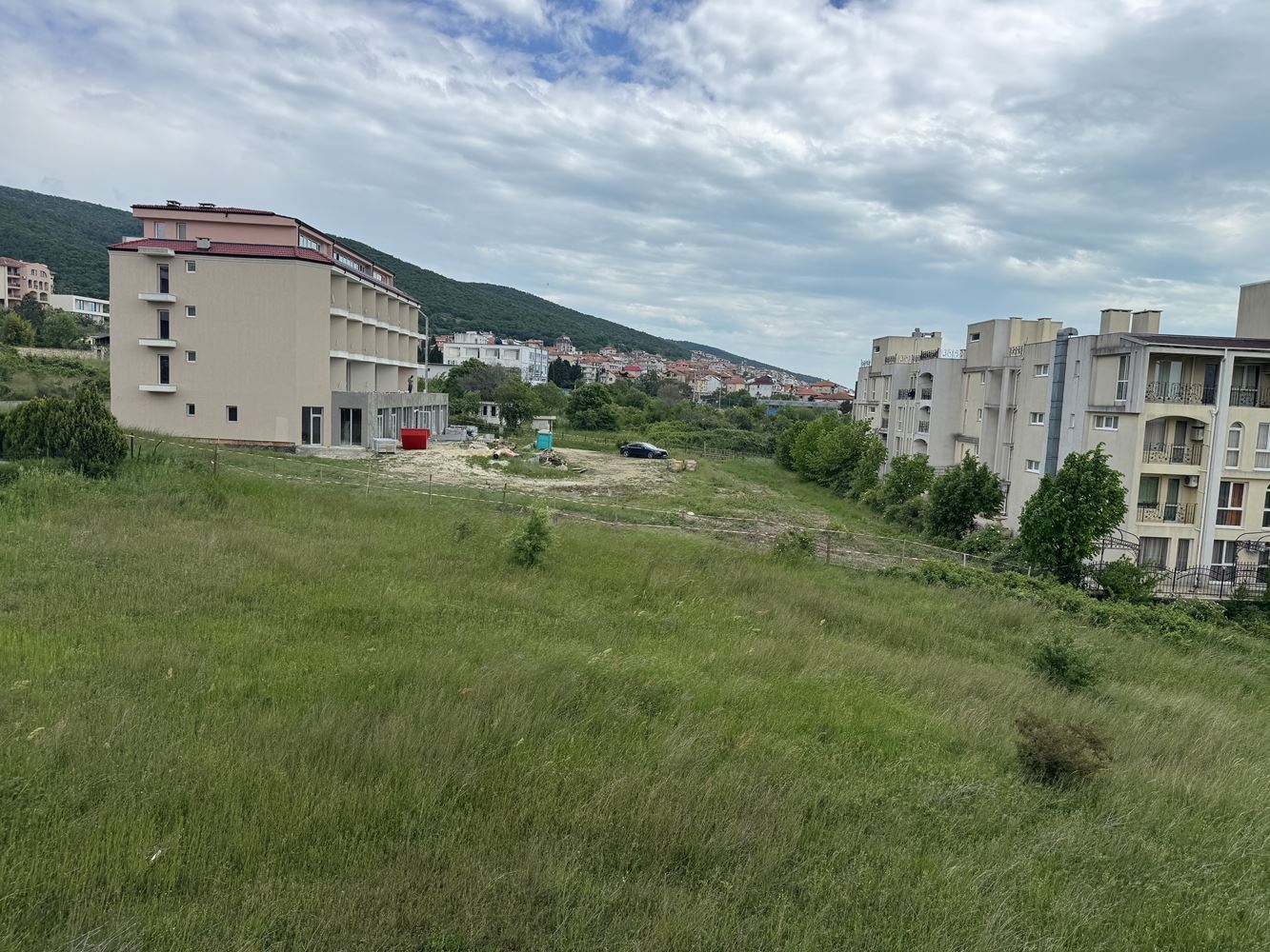 Kompaktes Studio mit Panoramablick auf die Berge in Sweti Wlas – Komfort, Natur und ausgezeichnete Infrastruktur