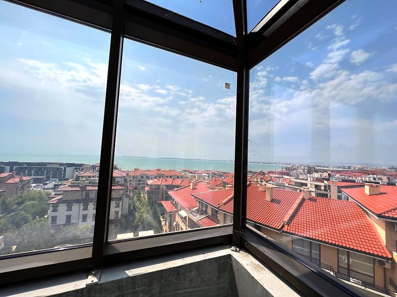Maisonettewohnung auf drei Ebenen mit Panoramameerblick, privater Sauna und riesiger Terrasse in Sveti Vlas