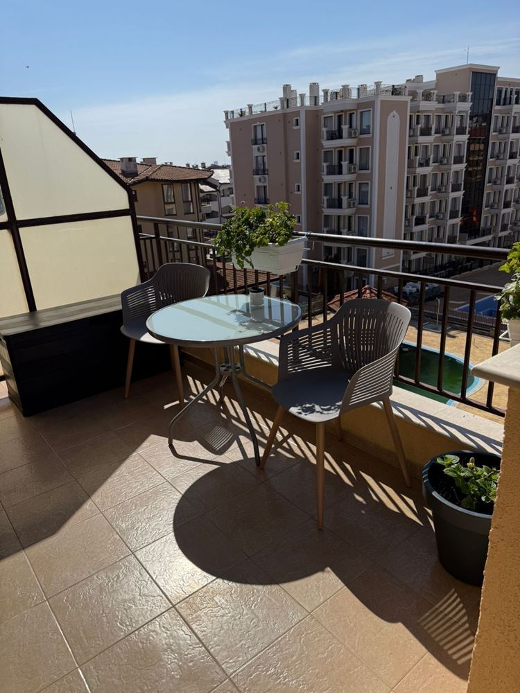 Zwei-Zimmer-Wohnung 100 m vom Meer in Sveti Vlas – hohe Lebensqualität, Ruhe und ausgezeichnete Lage