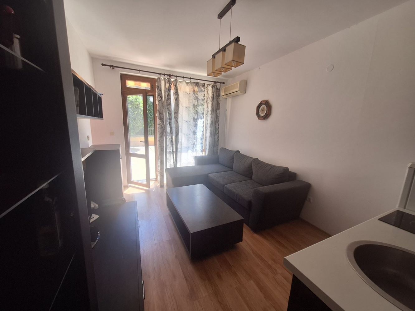 Gemütliche 2-Zimmer-Wohnung im Erdgeschoss, 300 Meter vom Meer in Sveti Vlas
