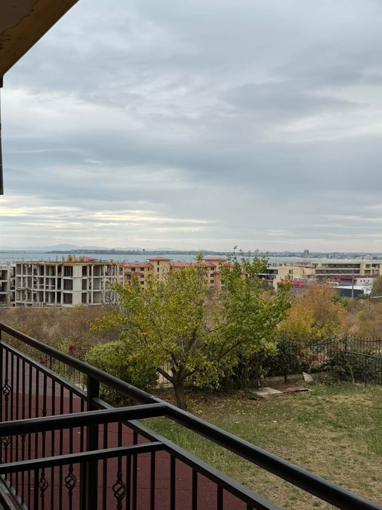 2-Zimmer-Wohnung mit Meerblick in Sveti Vlas, Ortsteil Intsaraki – Gemütlichkeit und Ruhe am Meer