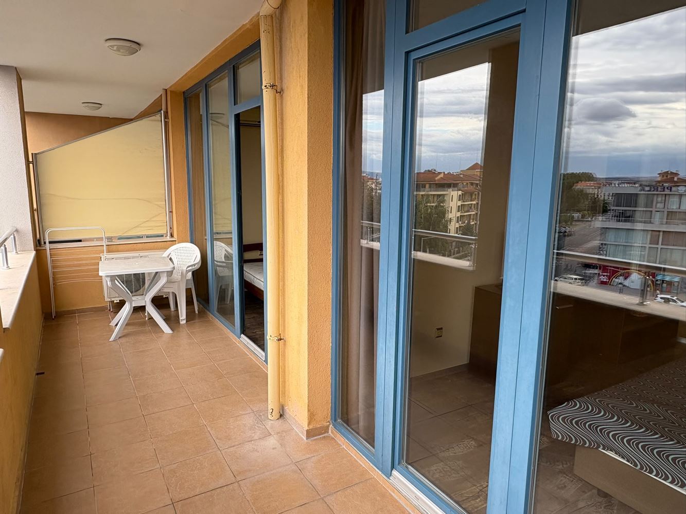 3-Zimmer-Wohnung in Sunny Beach – großzügiges Wohnen, Komfort und Unterhaltung in einer Ferienanlage