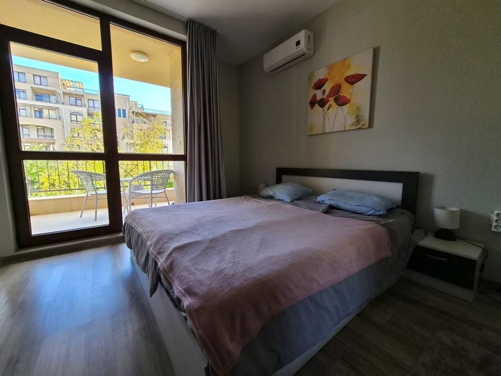 Wohnung in Sveti Vlas 300 m vom Strand entfernt – hervorragende Lage, Luxuskomplex mit mediterraner Atmosphäre