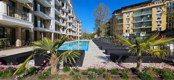 Luxuriöse Zweizimmerwohnung 5 Minuten vom Strand entfernt im zentralen Teil von Sonnenstrand