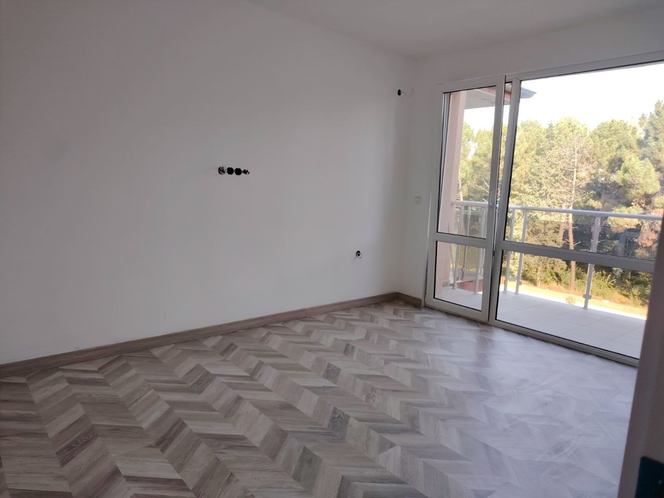 Neue 3-Zimmer-Wohnung ohne Instandhaltungskosten – nach Renovierung, in „Tscherno More 1“, Nessebar