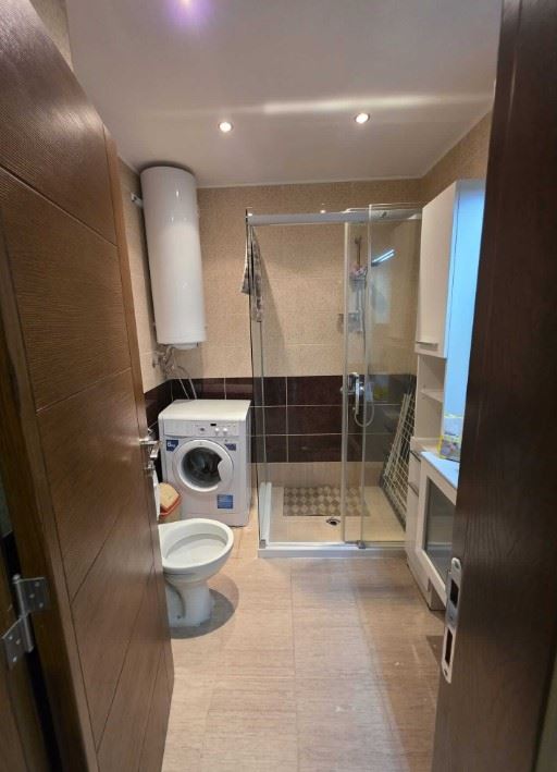 Geräumige Wohnung mit zwei Schlafzimmern und Meerblick in Ravda