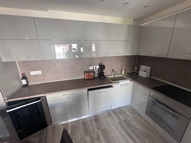 Penthouse mit Panoramameerblick und privatem Strandzugang in Sveti Vlas