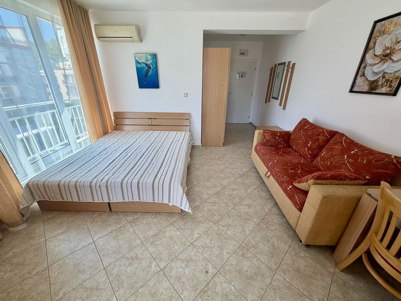 Geräumiges und komplett möbliertes Studio in einem modernen Komplex in Sonnenstrand – ausgezeichnete Immobilie zum Wohnen, Urlaub und als Investition