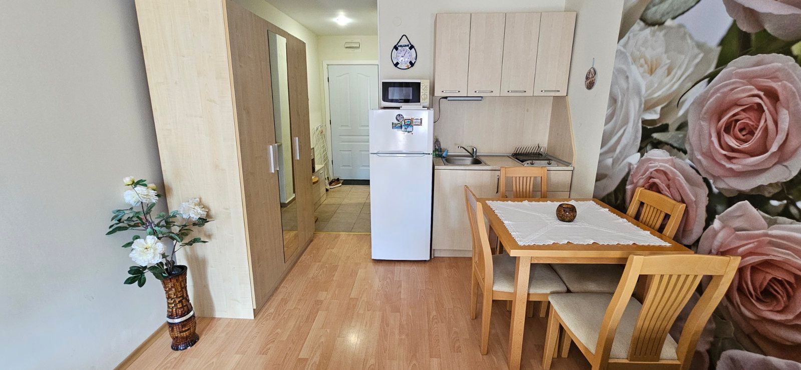 Stilvolles Studio mit Terrasse und hervorragenden Annehmlichkeiten in Sonnenstrand