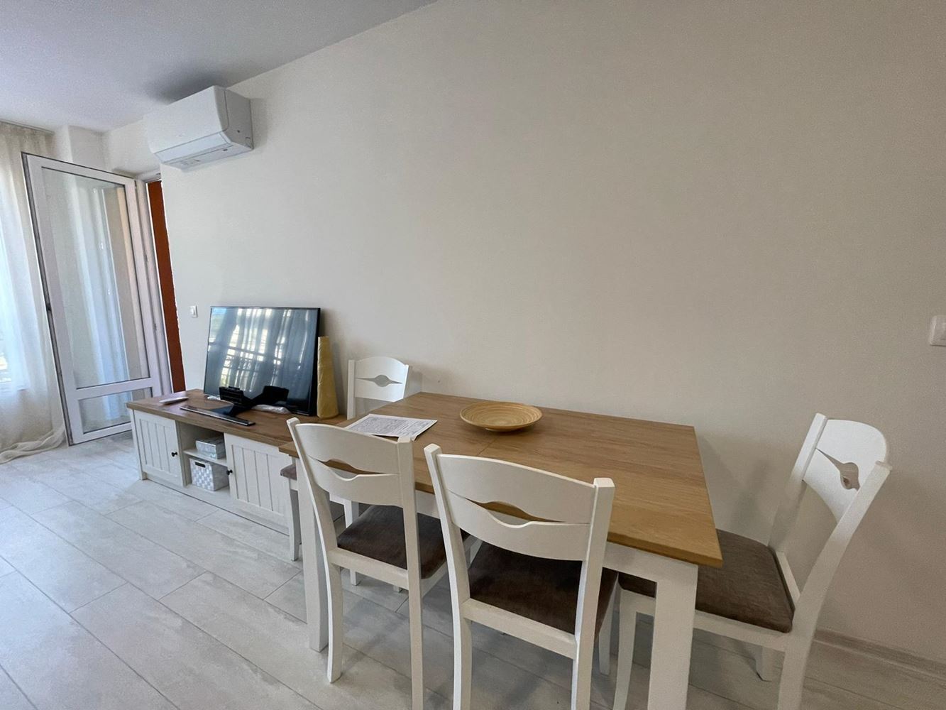 Möblierte Wohnung mit einem Schlafzimmer ohne Wartungsgebühr in Sarafovo