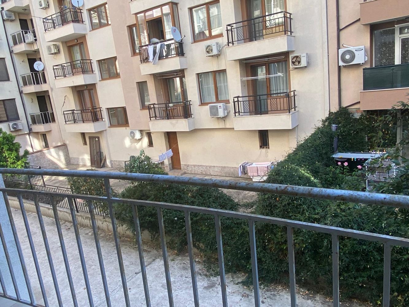 Möblierte Zweizimmerwohnung 50 m vom Meer entfernt in Pomorie
