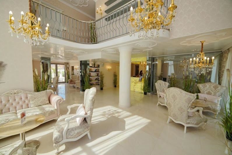 Luxuriöse 2-Zimmer-Wohnung mit Meerblick in einer prestigeträchtigen Anlage 200 Meter vom Strand in Sveti Vlas entfernt