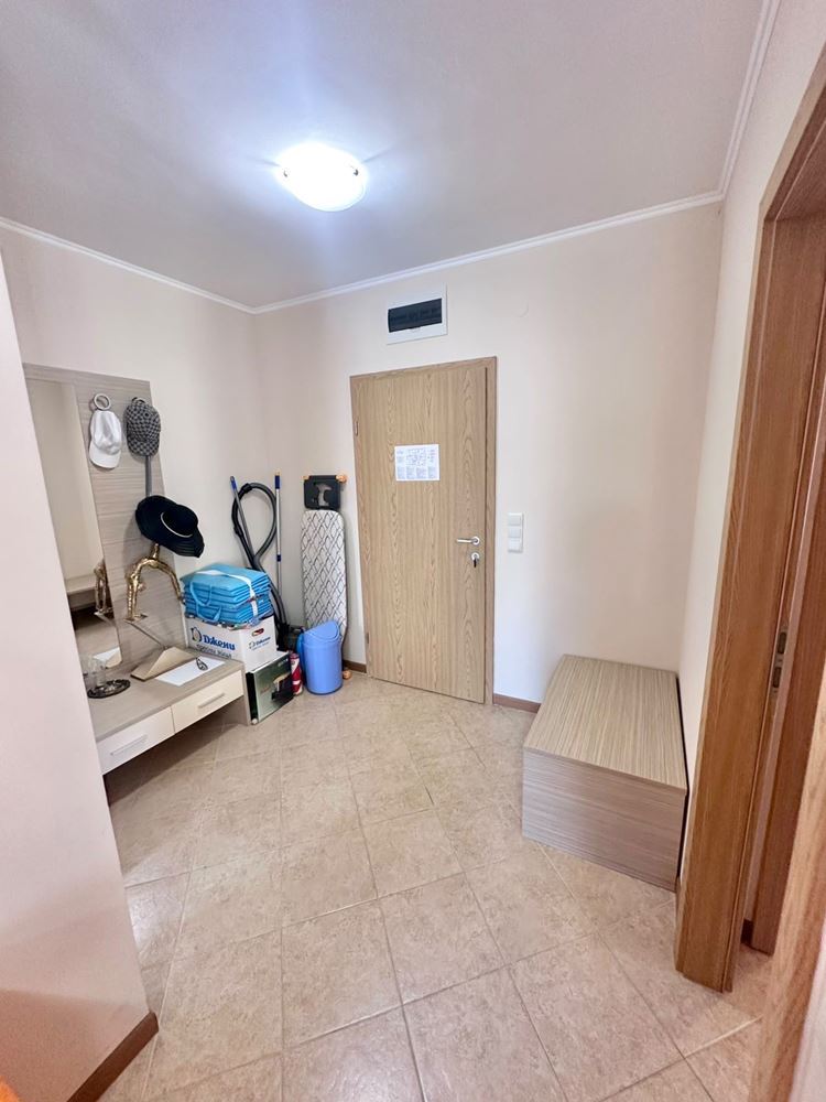 Großzügige 3-Zimmer-Wohnung mit ausgezeichneter Infrastruktur in Sonnenstrand