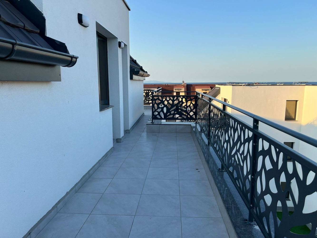 3-Zimmer-Wohnung mit Panoramameerblick – nur wenige Meter vom Strand in Sozopol entfernt