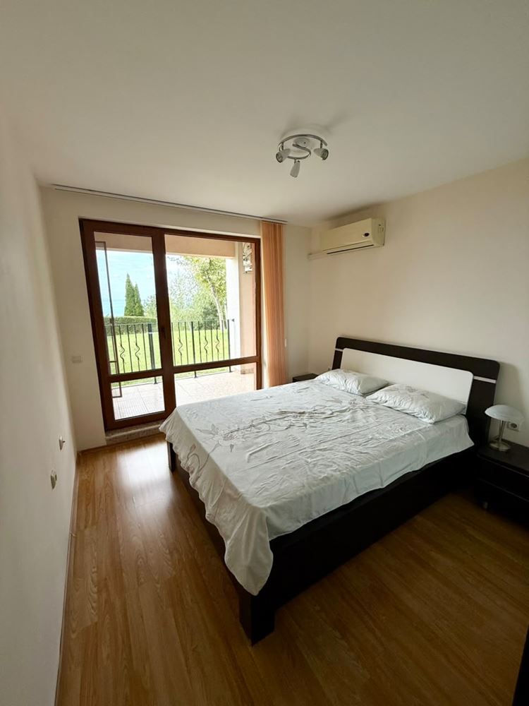 Gemütliche Wohnung in Sveti Vlas im Erdgeschoss – Meer, Berge und luxuriöse Anlage