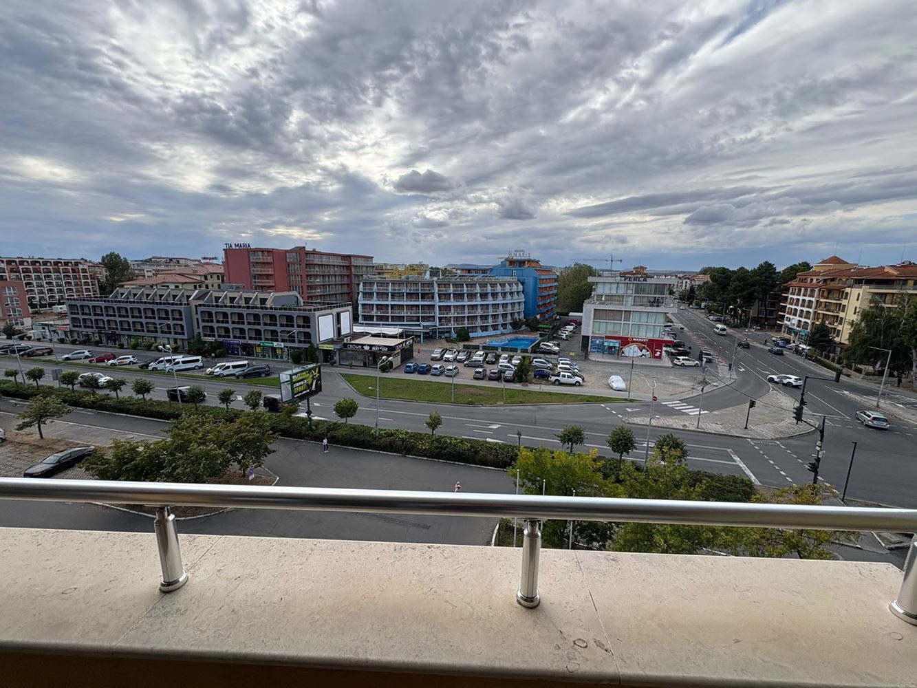 3-Zimmer-Wohnung in Sunny Beach – großzügiges Wohnen, Komfort und Unterhaltung in einer Ferienanlage
