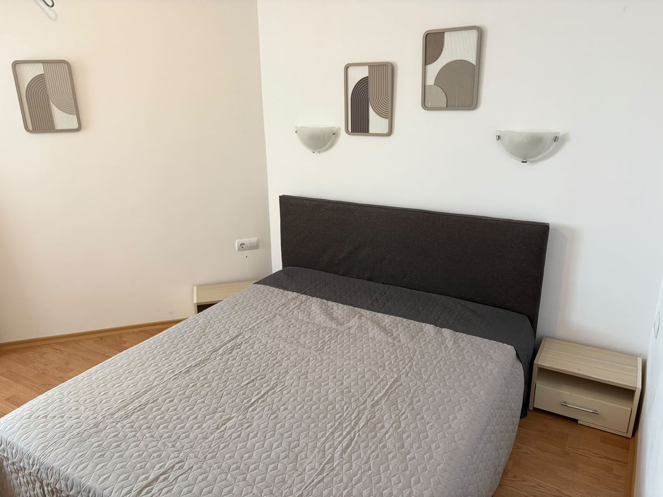 Sonnenstrand – Gemütliche 2-Zimmer-Wohnung mit Poolblick, nur fünf Minuten vom Strand entfernt