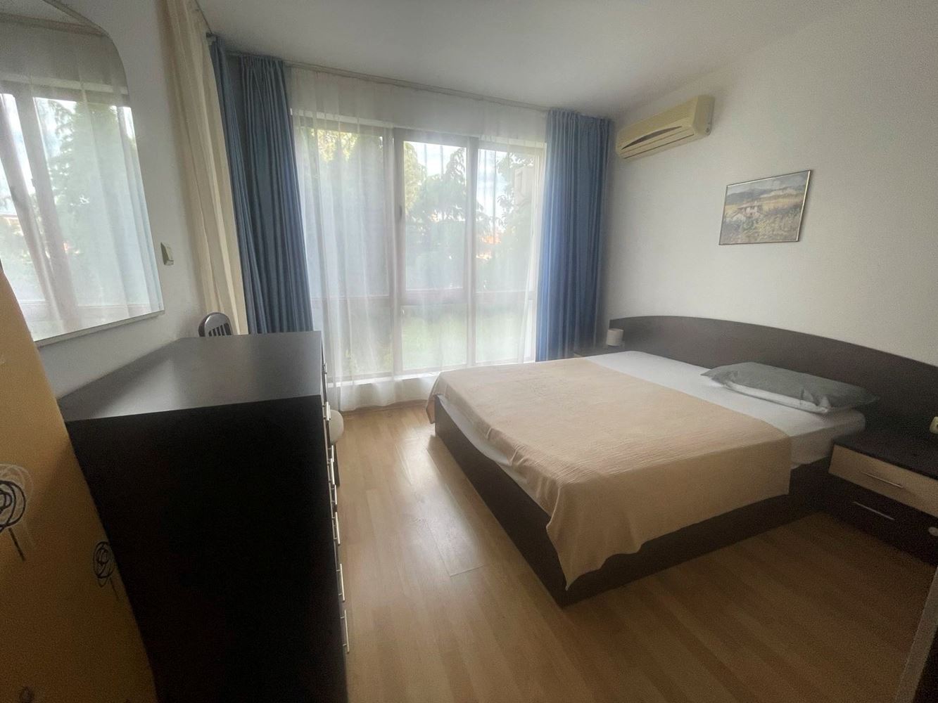 Zwei-Zimmer-Wohnung (Wohnung mit einem Schlafzimmer) mit direktem Zugang zum Pool in einer Anlage in Sveti Vlas