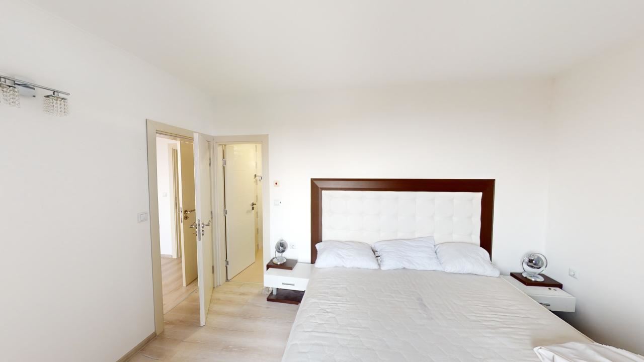 3-Zimmer-Wohnung mit Bergpanorama in einer ganzjährig betriebenen Anlage in der Region Sonnenstrand