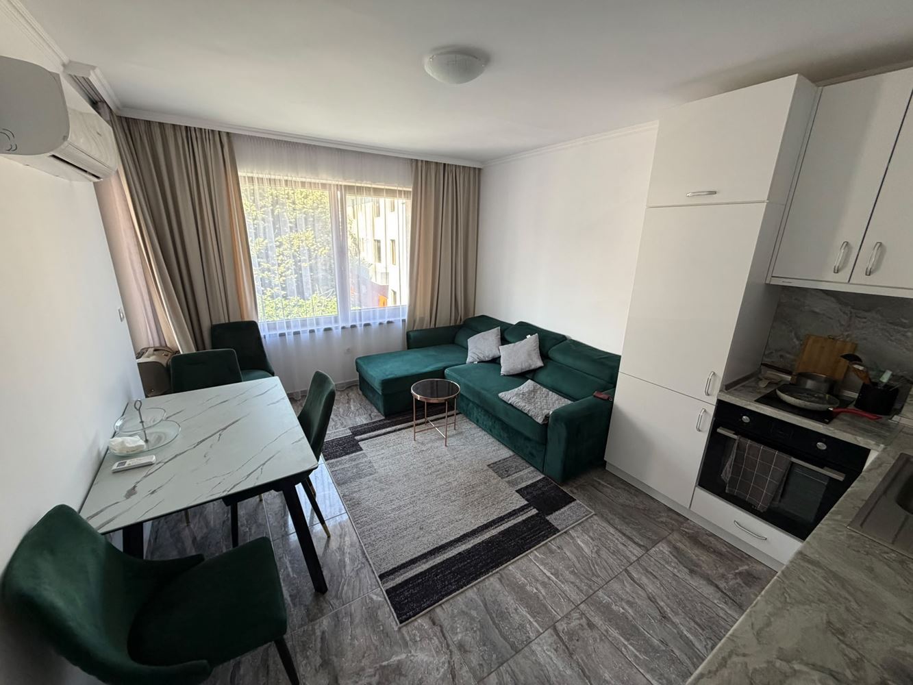 Zwei-Zimmer-Wohnung in erster Reihe am Meer in Nessebar – Komfort, Prestige und unvergleichlicher Meerblick