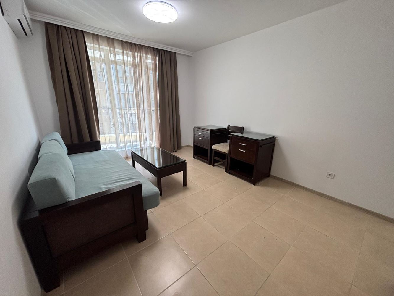 Geräumige Wohnung mit einem Schlafzimmer in Ravda, 200 m vom Strand entfernt – ohne Instandhaltungsgebühr und bezugsfertig