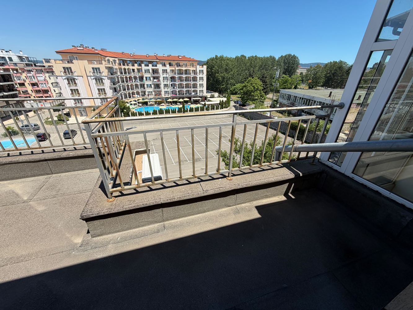 Geräumige 2-Zimmer-Wohnung in einer prestigeträchtigen Wohnanlage in Strandnähe in Sunny Beach