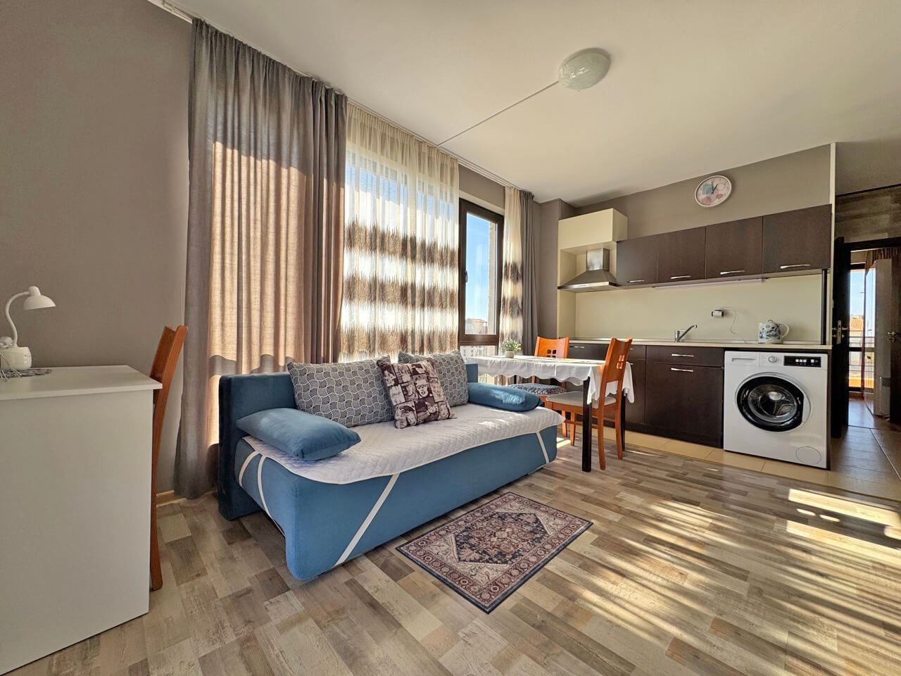 2-Zimmer-Wohnung mit Meerblick in Sveti Vlas – Luxus, Pools und SPA-Einrichtungen das ganze Jahr über