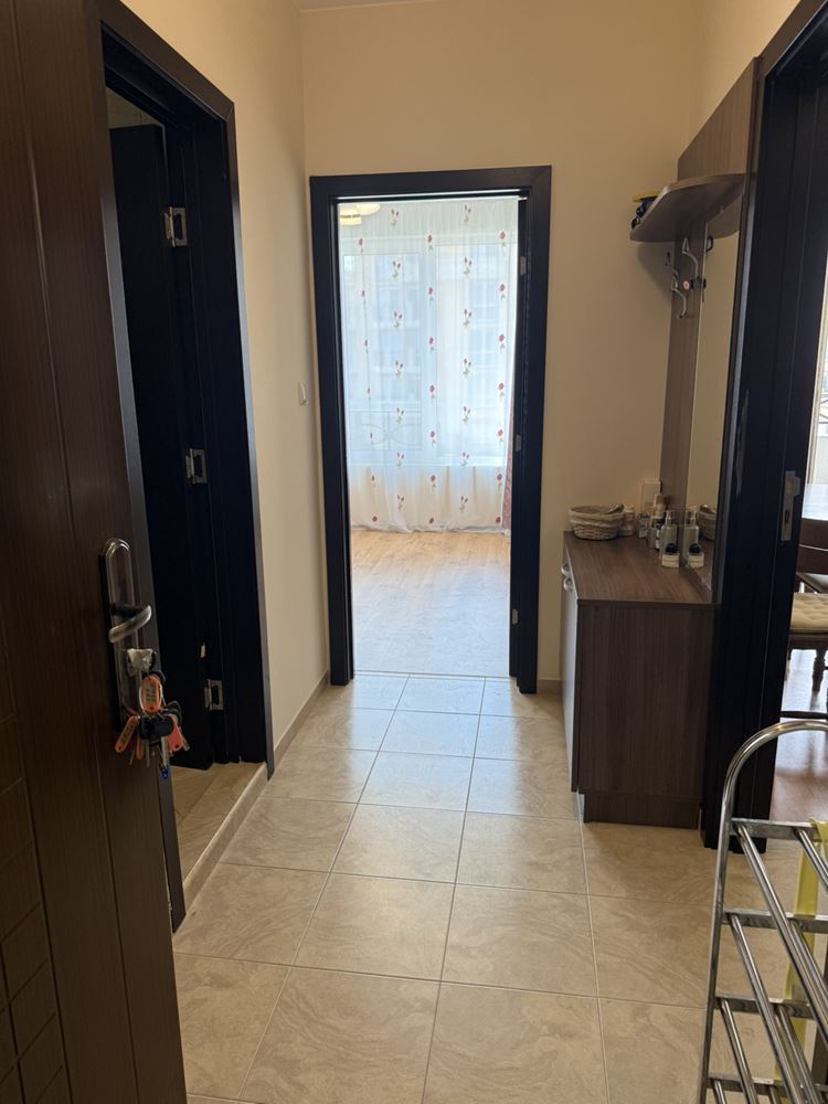 Stilvolle Einzimmerwohnung in einem modernen Komplex in Ravda – ausgezeichnete Investition nahe dem Meer