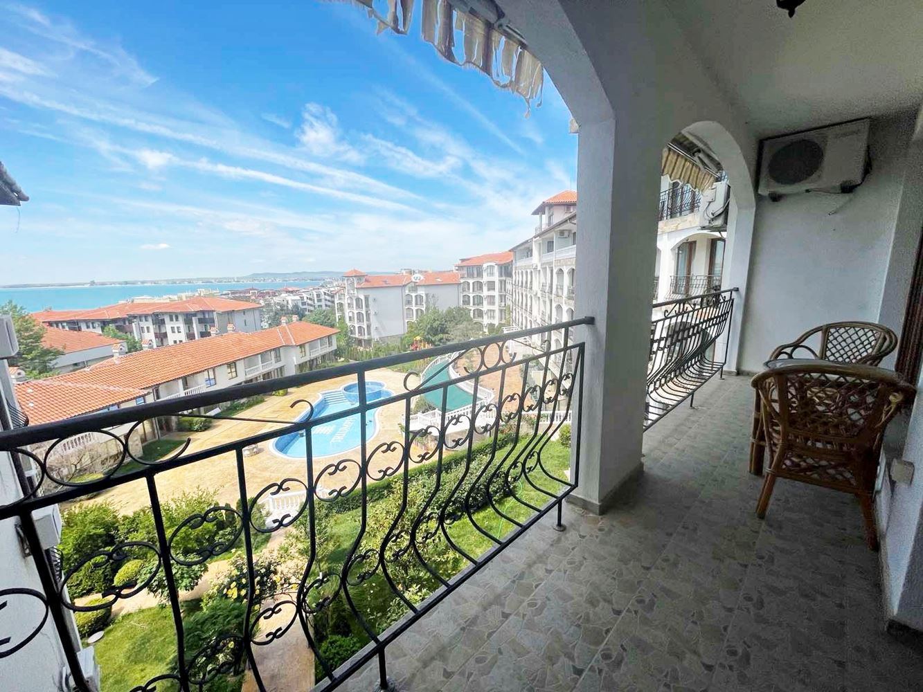 Geräumige 2-Zimmer-Wohnung mit Meerblick in Sveti Vlas