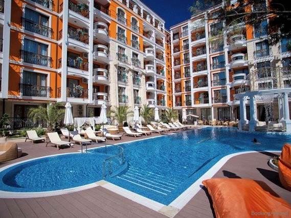 Zweizimmerwohnung mit Poolblick in einer ganzjährig geöffneten Anlage im Herzen von Sunny Beach
