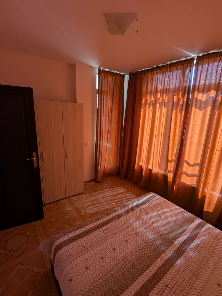 Gemütliche Wohnung mit einem Schlafzimmer in Sonnenstrand – Komfort, Annehmlichkeiten und ausgezeichnete Lage