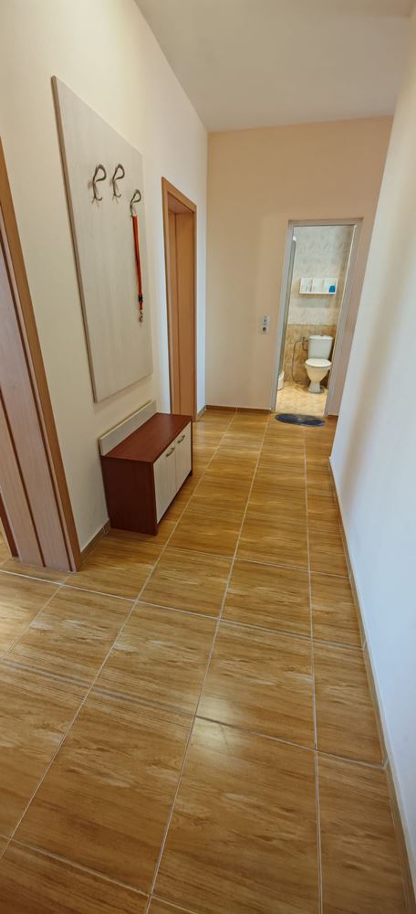 Panoramablick auf das Meer und die Pools – großzügige Drei-Zimmer-Wohnung in Sveti Vlas