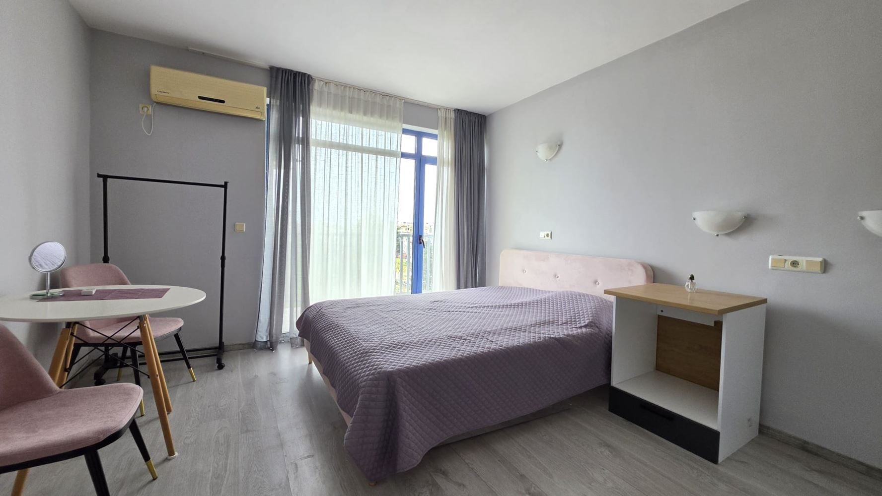 Studio in Sonnenstrand, 300 m vom Strand – ausgezeichnete Lage und Annehmlichkeiten