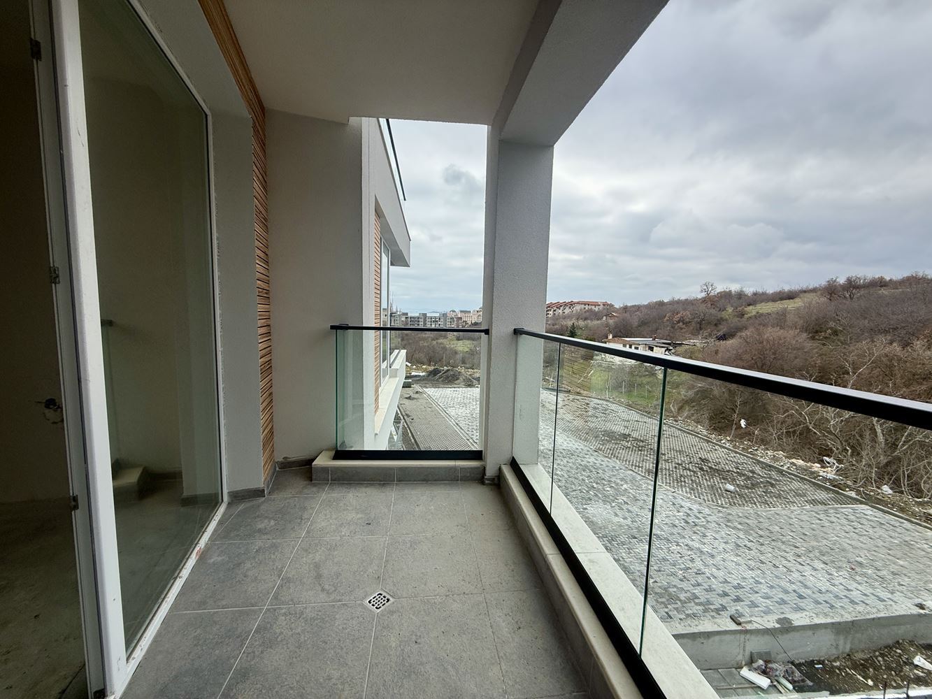 Geräumiges Studio mit Meerblick in Sveti Vlas – Fertigstellung nach Ihrem Geschmack möglich