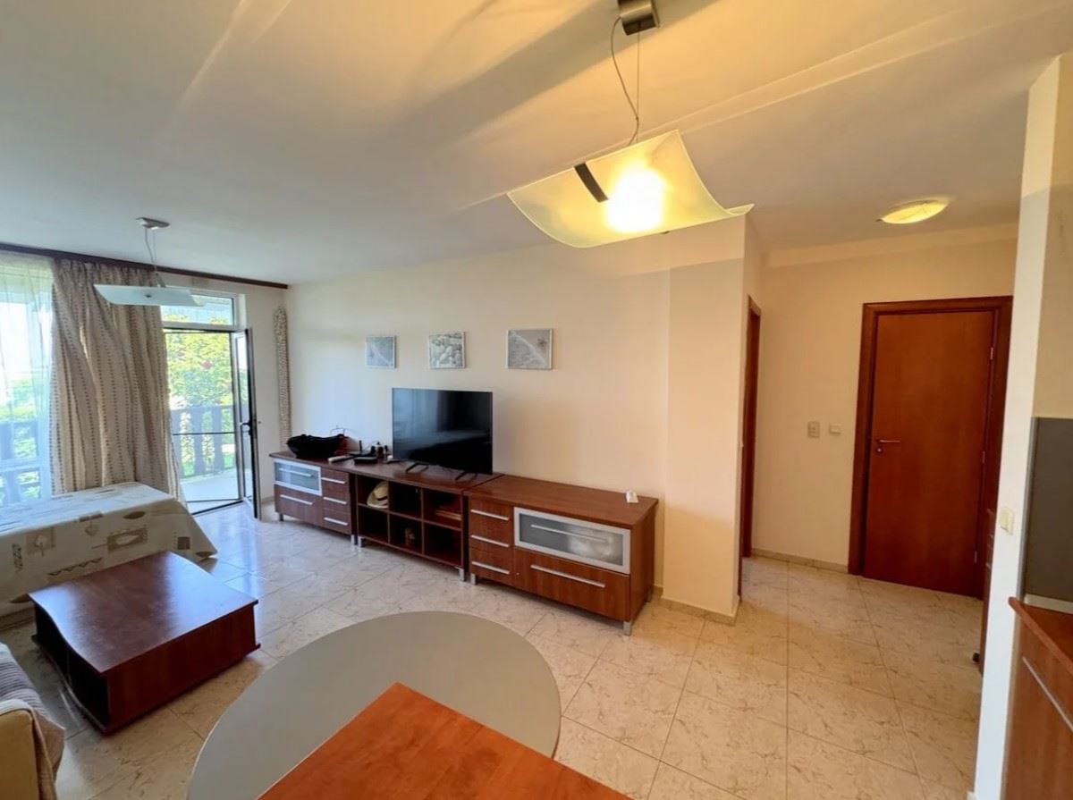 Wohnung mit Meerblick in Sveti Vlas – die perfekte Wahl für Urlaub und Investition nur wenige Schritte vom Meer entfernt