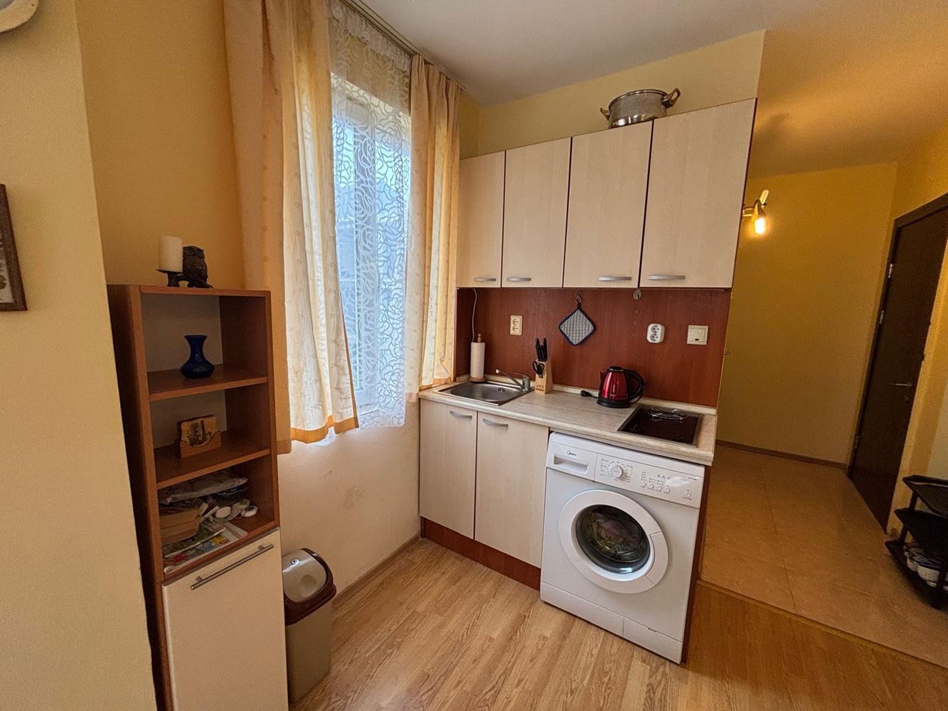 Geräumiges Studio-Apartment ohne Wartungsgebühr in Nessebar in hervorragender Lage nahe am Meer