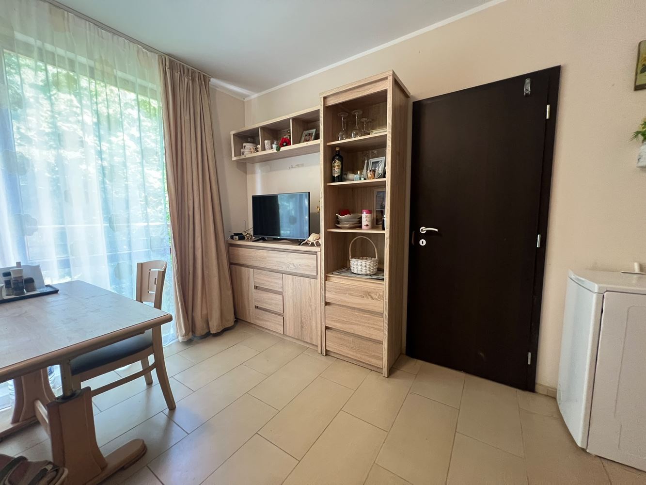 Attraktive Zweizimmerwohnung im Grünen in einer Clubanlage in Sunny Beach