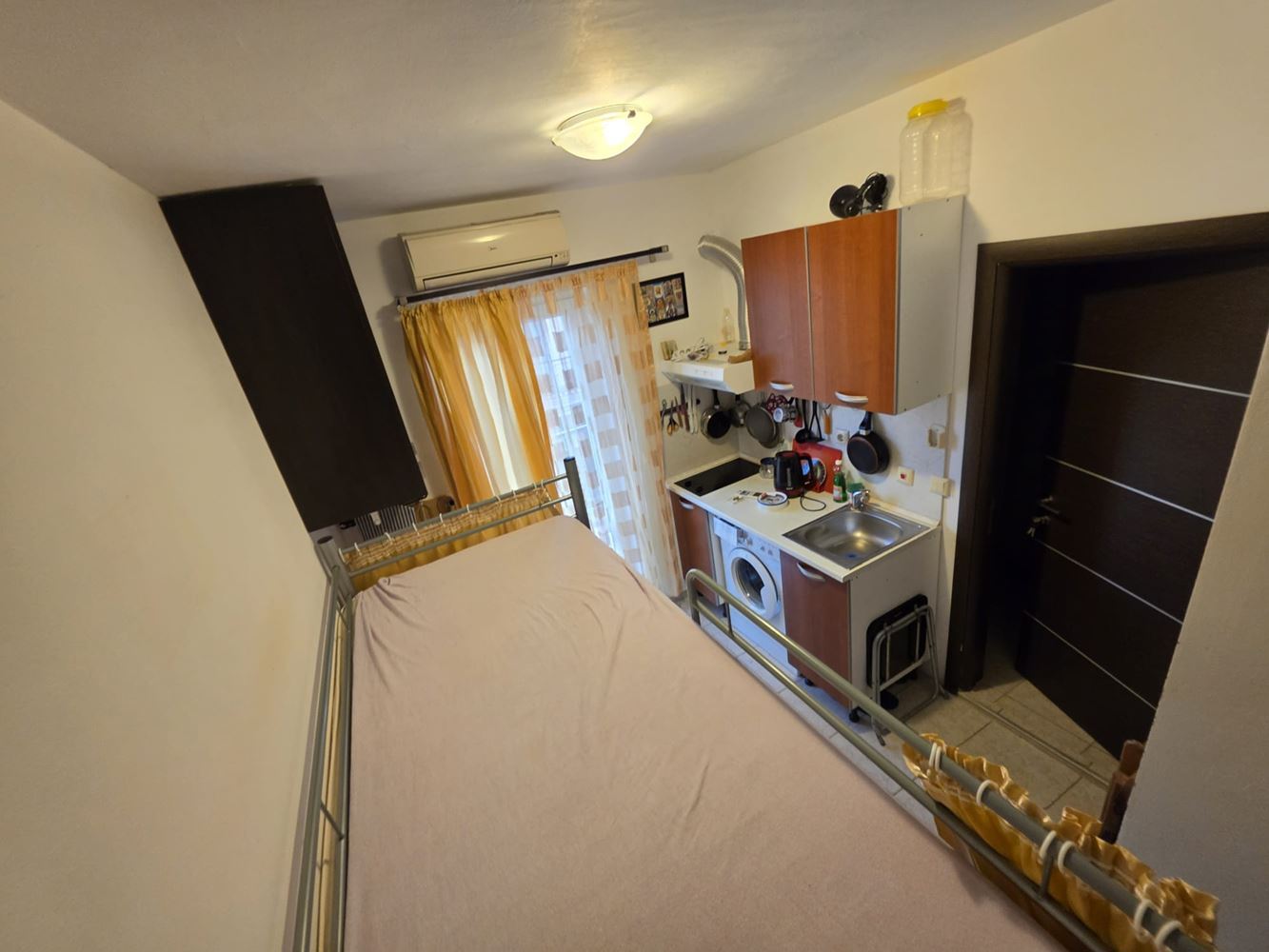 Kompaktes möbliertes Studio in einem gepflegten Komplex in Sonnenstrand – ausgezeichnete Investition am Meer