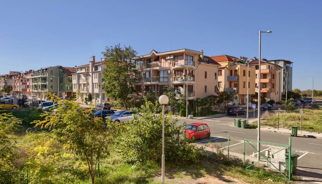 Geräumige 2-Zimmer-Wohnung in hervorragender Lage im Stadtteil Schwarzes Meer, Nessebar