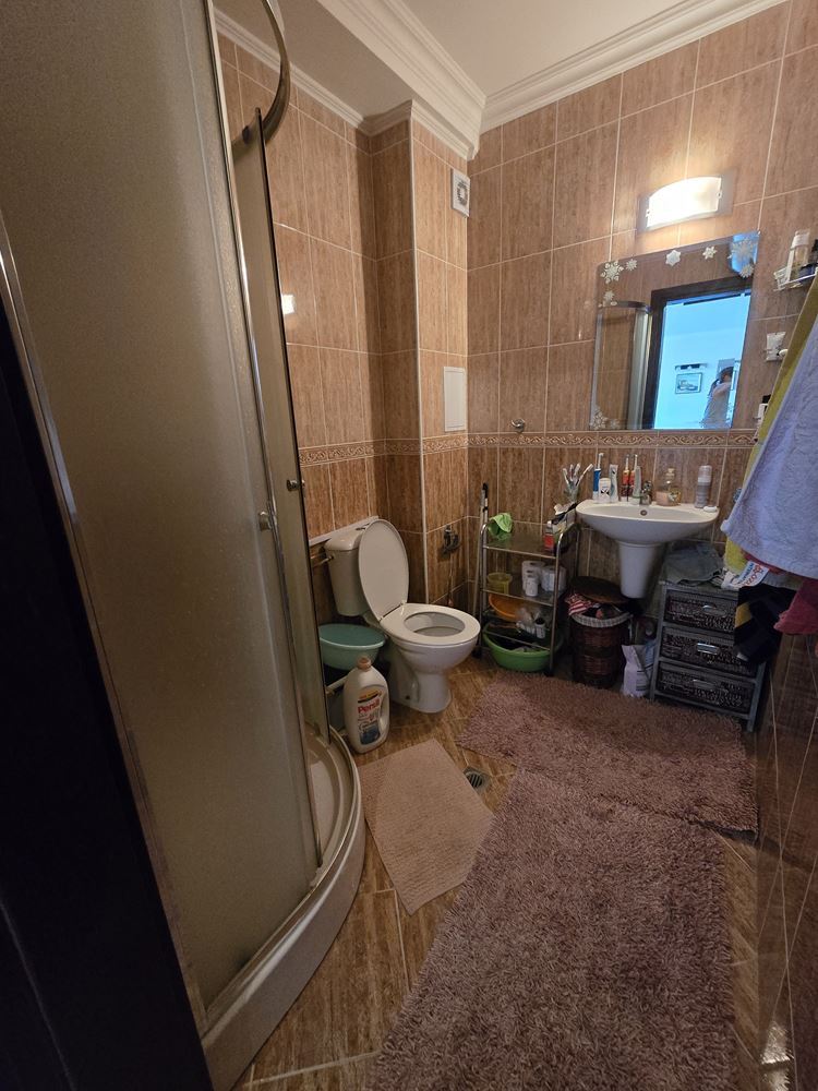 2-Zimmer-Wohnung in Sveti Vlas mit direktem Zugang zum Pool – ein ruhiger Ort zum Wohnen und Erholen