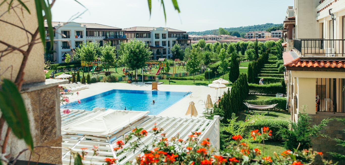 2-Zimmer-Wohnung mit teilweisem Meerblick in einem luxuriösen Komplex mit eigener Infrastruktur in Sozopol