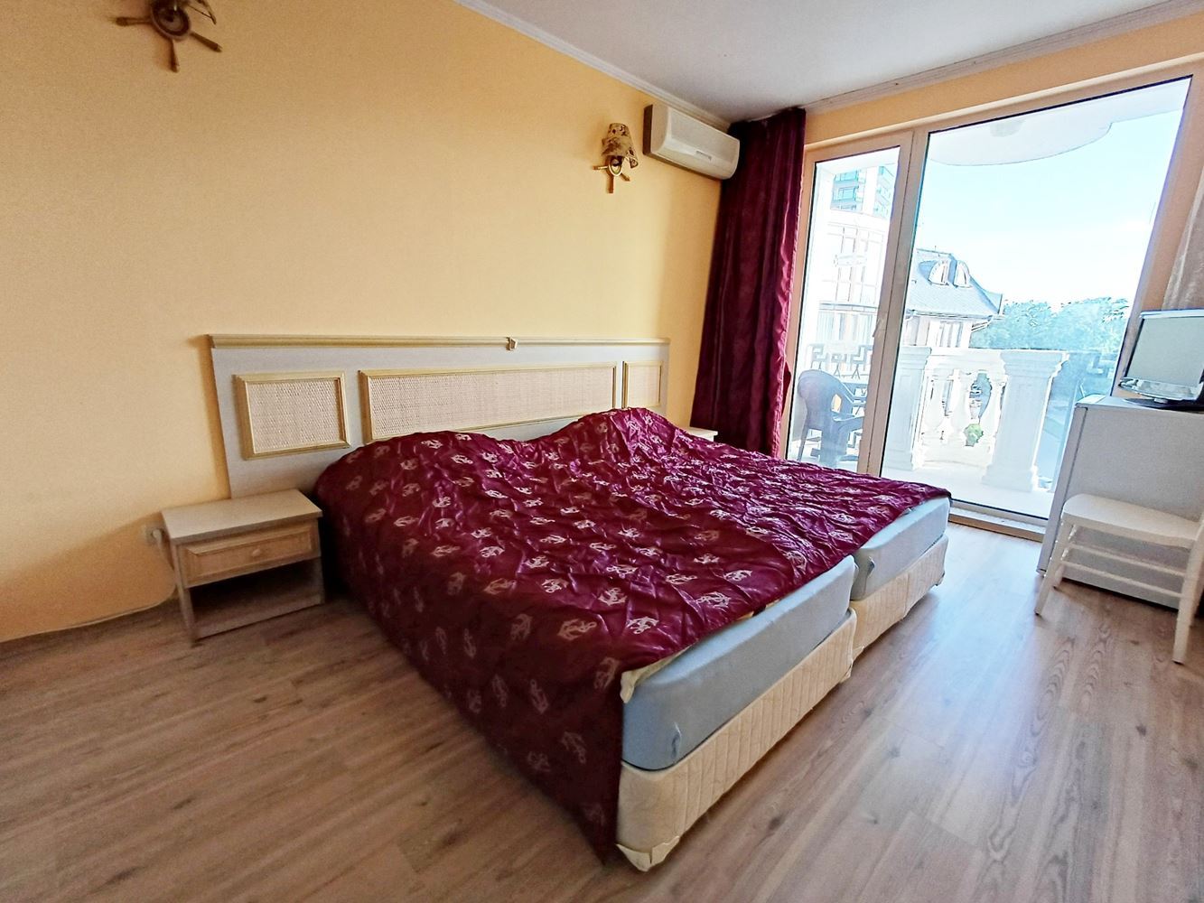 Elegante 2-Zimmer-Wohnung nur 100 Meter vom Strand in einer prestigeträchtigen Anlage in Sonnenstrand