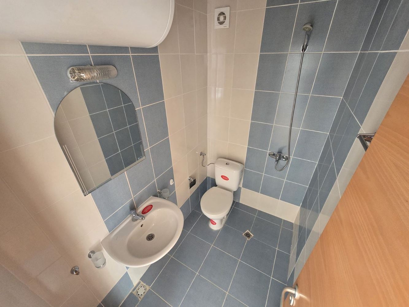 Gemütliches Studio mit eigenem Eingang und Südwest-Ausrichtung – Ruhe und Komfort nahe Sunny Beach